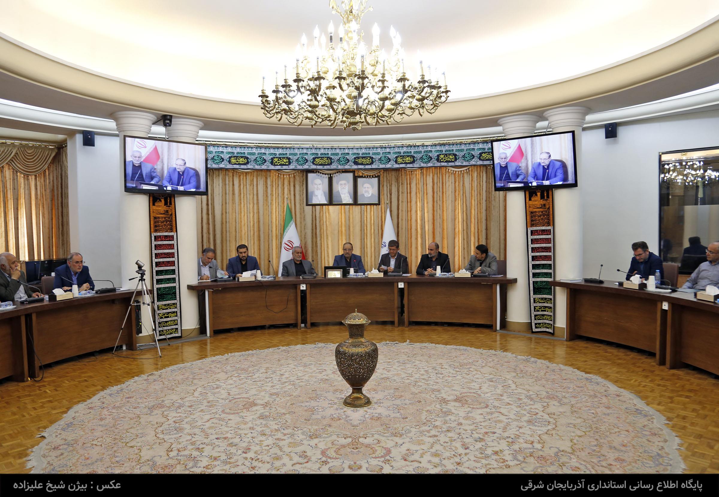 نشست مشترک استاندار با فرمانده قرارگاه خاتم‌الانبیا