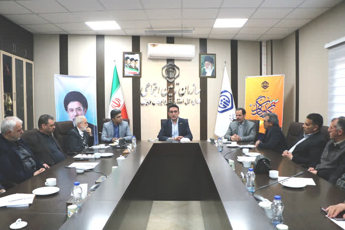 نشست هم‌اندیشی تشکلات کارگری استان با سرپرست اداره کل تامین اجتماعی استان آذربایجان‌شرقی برگزار شد