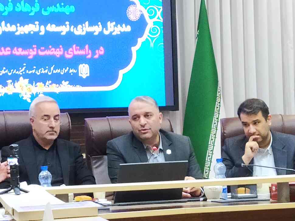 شکوه مدرسهسازی در آذربایجانشرقی؛ از افتتاح ۱۸ پروژه یادبود شهدای دانشآموز تا حذف مدارس کانکسی